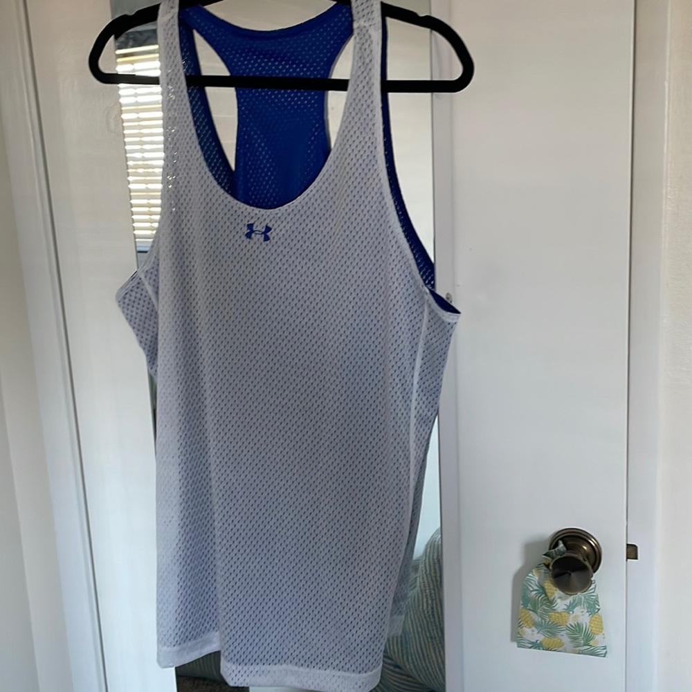 Women’s shirt